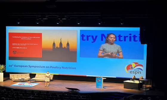 A/Prof Sonia Liu presenting at ESPN2025